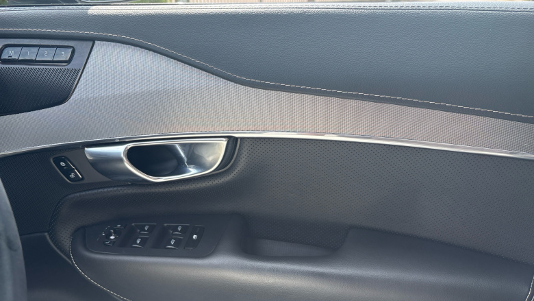 Volvo Xc90 2.0 B5P [250] R DESIGN 5dr AWD Gtron Petrol Estate